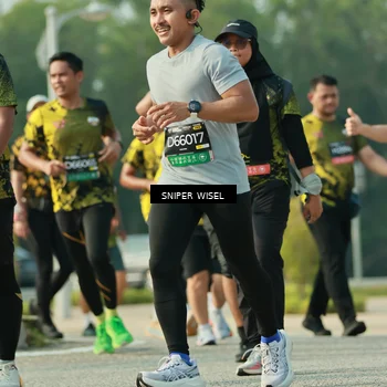 Runner Photo 6204345