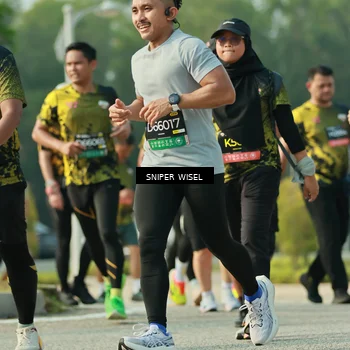 Runner Photo 6204354