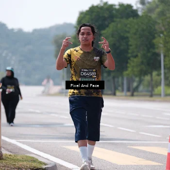 Runner Photo 6204358