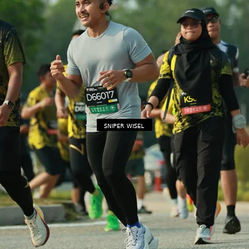 Runner Photo 6204364