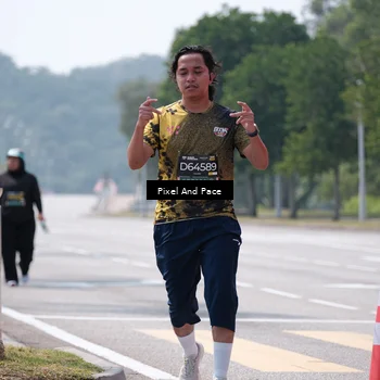 Runner Photo 6204369