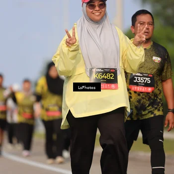 Runner Photo 6204372