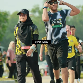 Runner Photo 6204385