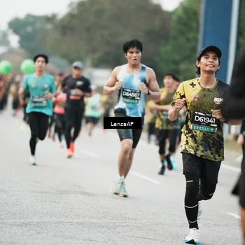 Runner Photo 6204387