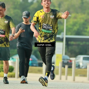Runner Photo 6204401