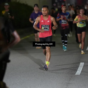 Runner Photo 6204416