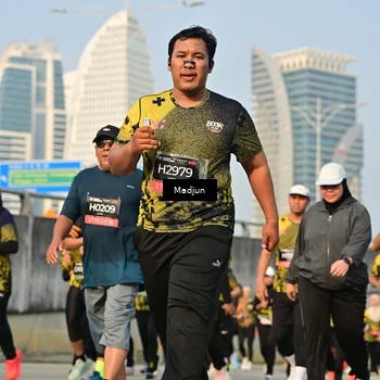 Runner Photo 6204447