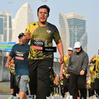 Runner Photo 6204457