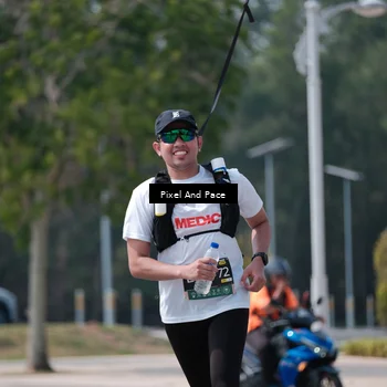 Runner Photo 6204479