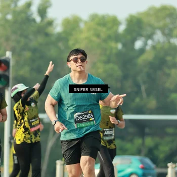 Runner Photo 6204500