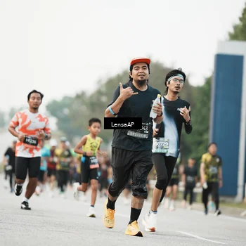 Runner Photo 6204513