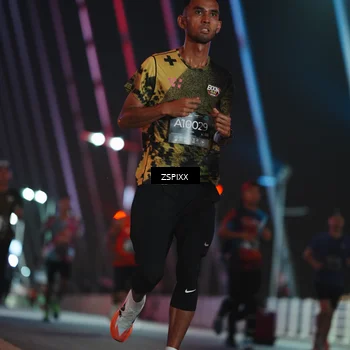 Runner Photo 6204530