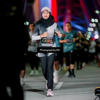 Runner Photo 6204554
