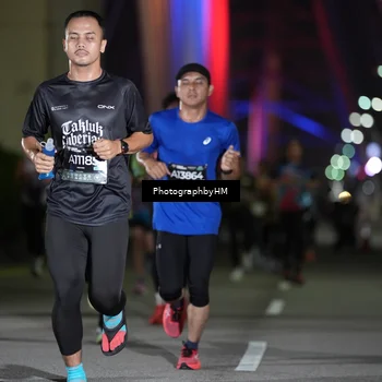 Runner Photo 6204563