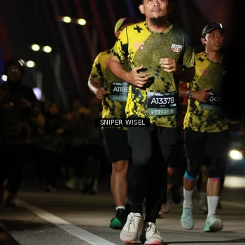 Runner Photo 6204591