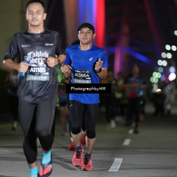 Runner Photo 6204593