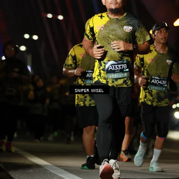 Runner Photo 6204602