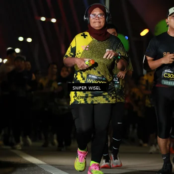 Runner Photo 6204611