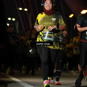 Runner Photo 6204625