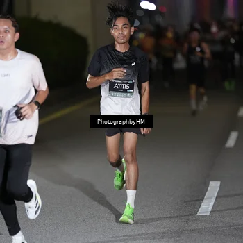 Runner Photo 6204649