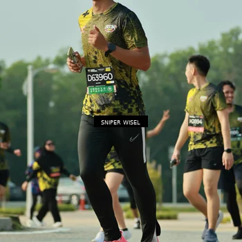 Runner Photo 6204659
