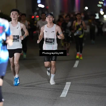 Runner Photo 6204662
