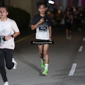 Runner Photo 6204680