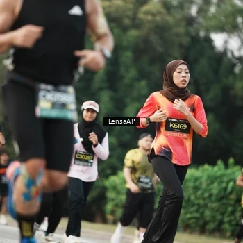 Runner Photo 6204681