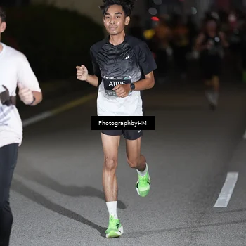 Runner Photo 6204698