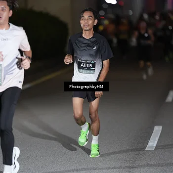 Runner Photo 6204702