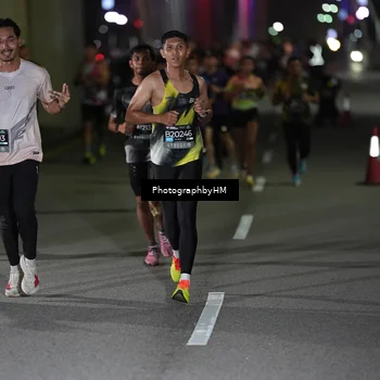 Runner Photo 6204706