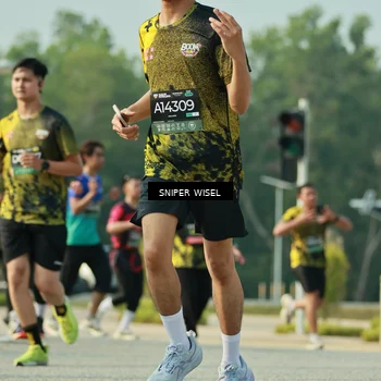 Runner Photo 6204710