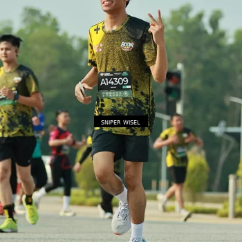 Runner Photo 6204713