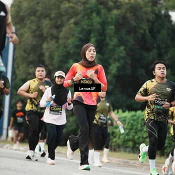 Runner Photo 6204716