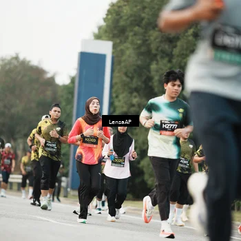 Runner Photo 6204740