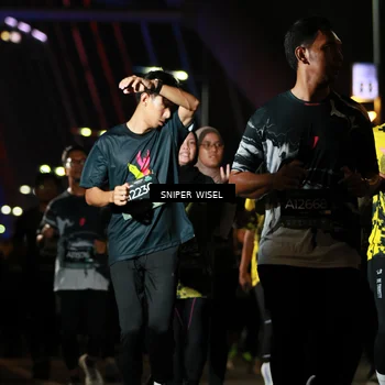 Runner Photo 6204753