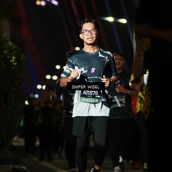 Runner Photo 6204754