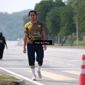 Runner Photo 6204760
