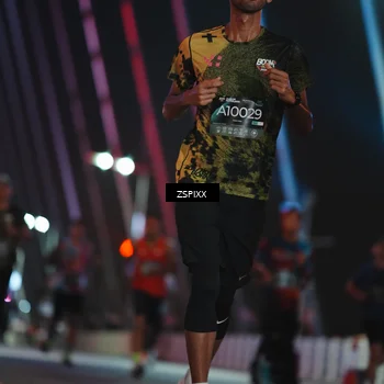Runner Photo 6204782