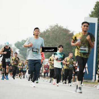 Runner Photo 6204787