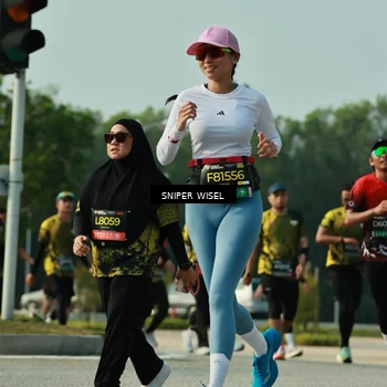 Runner Photo 6204821