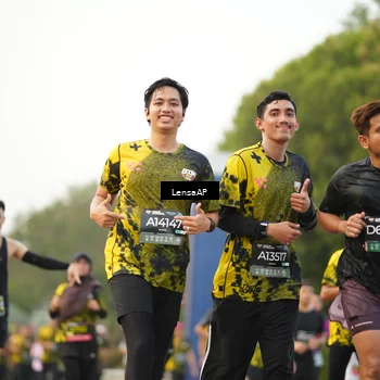 Runner Photo 6204850