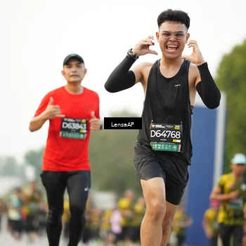 Runner Photo 6204854