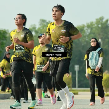 Runner Photo 6204888