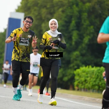 Runner Photo 6204894