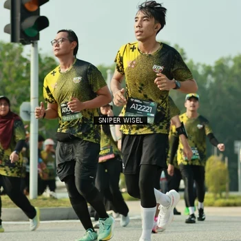 Runner Photo 6204910