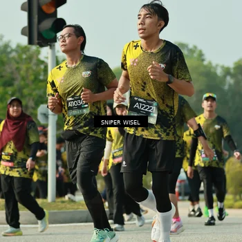 Runner Photo 6204915