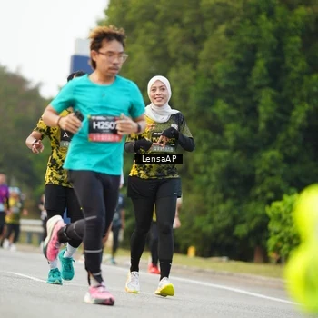 Runner Photo 6204927