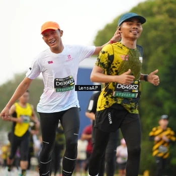 Runner Photo 6204929