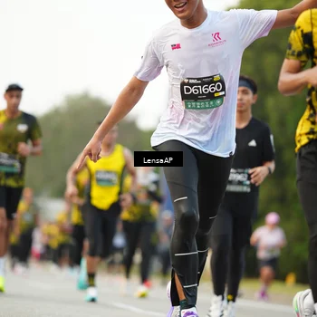 Runner Photo 6204980